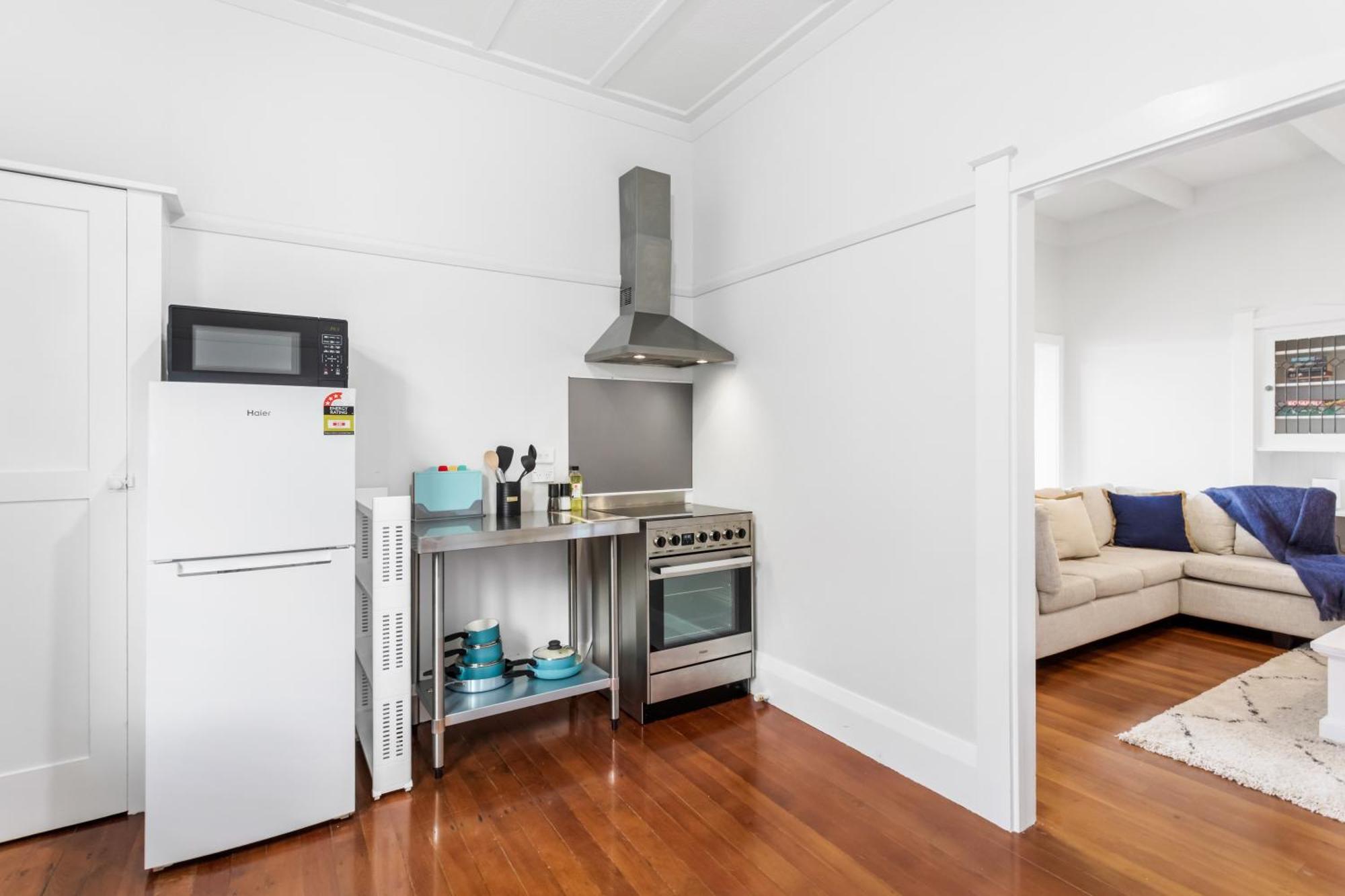 Spacious Kingsland 4br